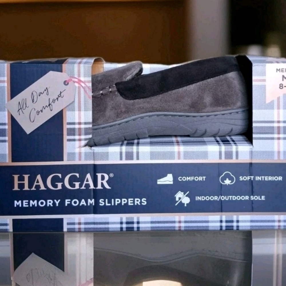New Haggar Men's Gray Microsuede Memory Foam Slippers MSRP $45